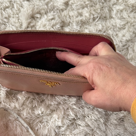 Prada Pink Leather Wallet—project - Picture 8 of 10